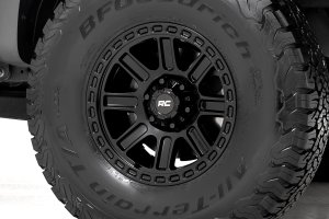 Wheel - Rough Country - 84 Series - Gloss Black